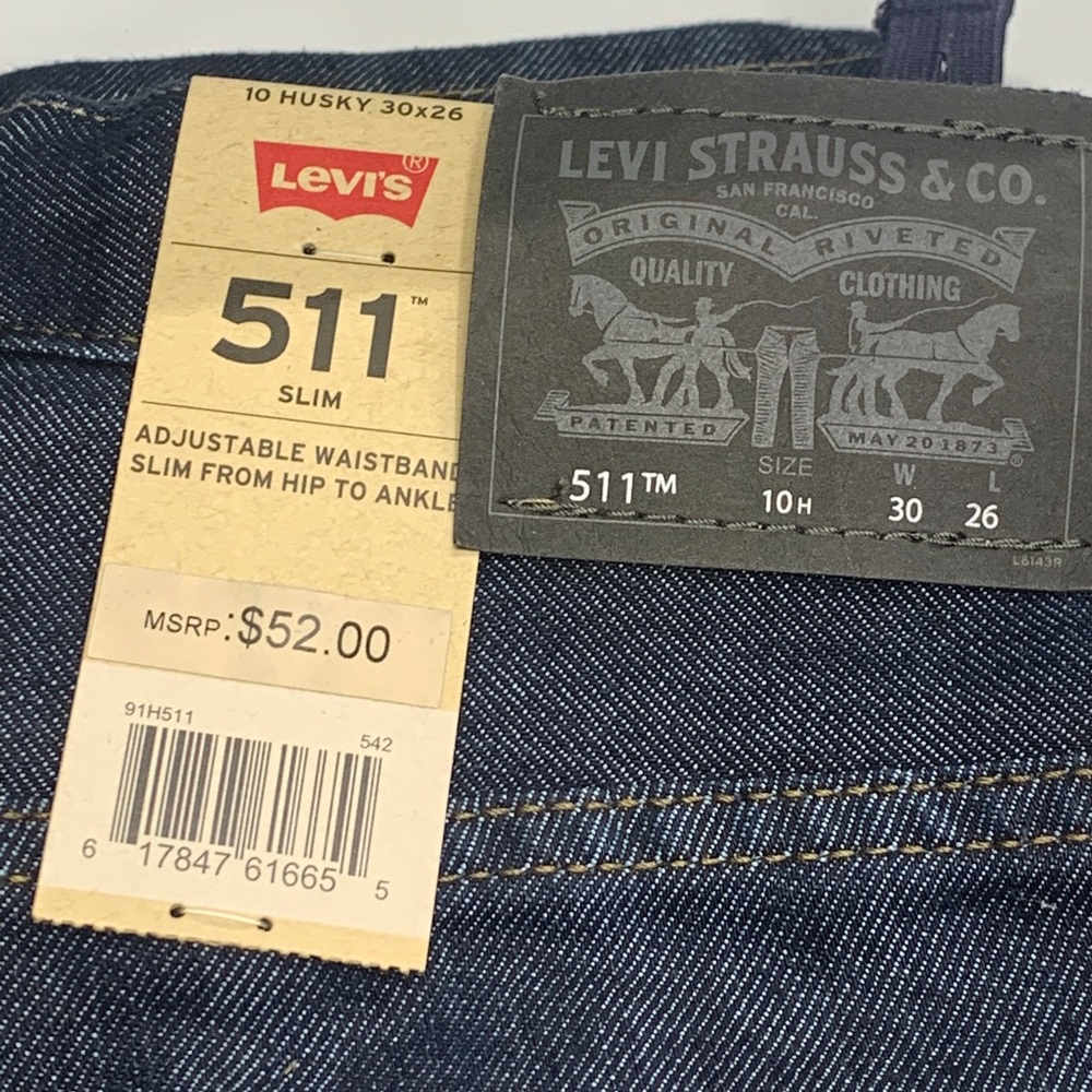 Levi’s Blue Jeans Denim Size 10 “Husky”      30” Waist x 26” Length. New w/ Tags